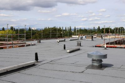 How Roof Sealing Stops Small Leaks Before They Become Major Problems
